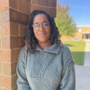 Picture of Esther Elliott